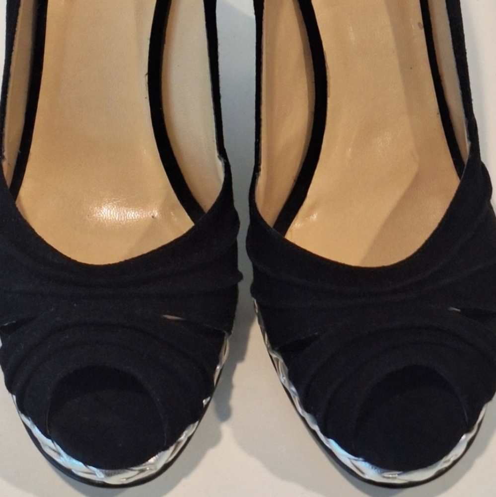 Michael Kors black suede heels - Picture 3 of 9